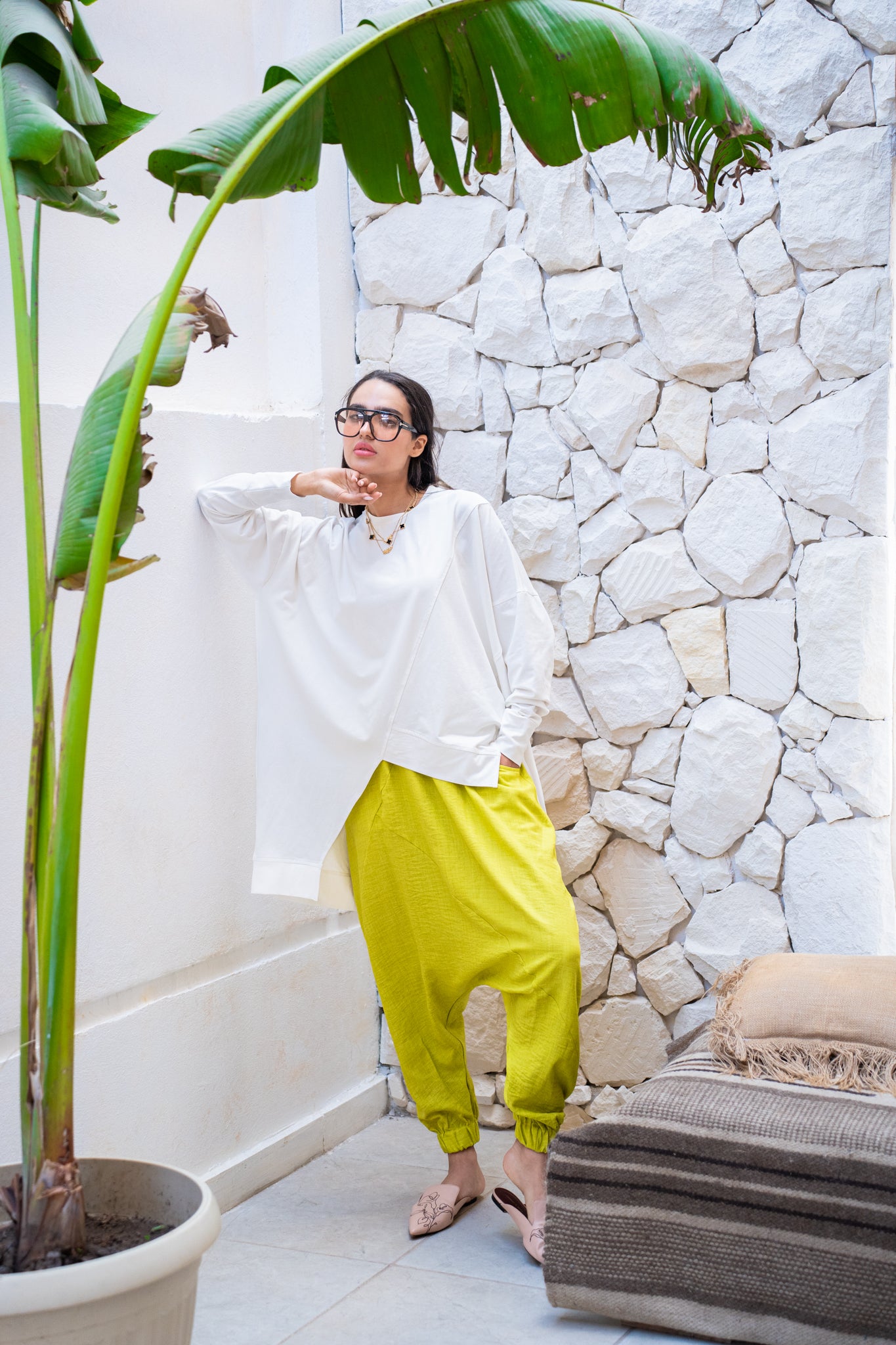 White cotton asymmetrical tshirt
