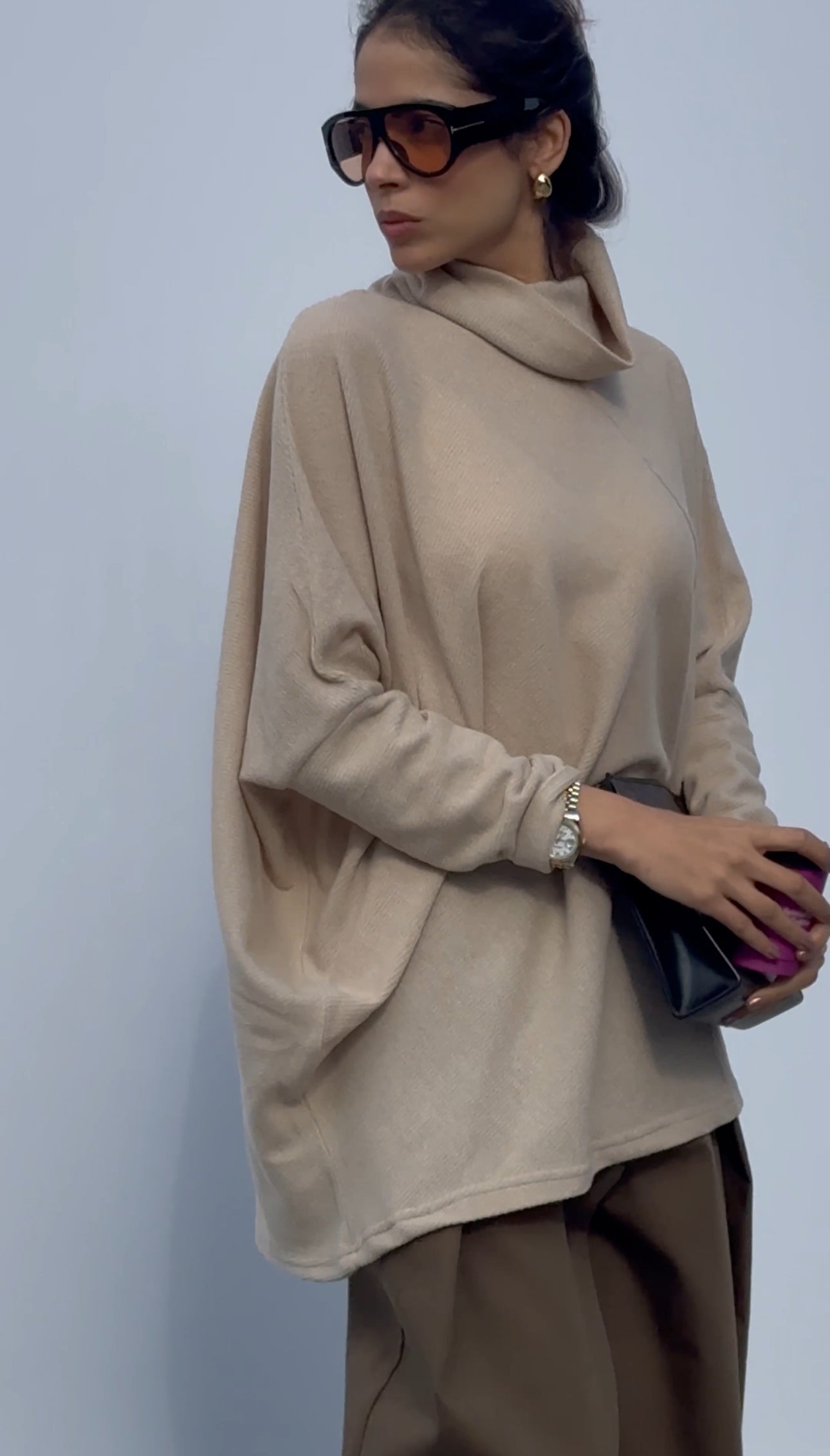 Light beige basic pullover