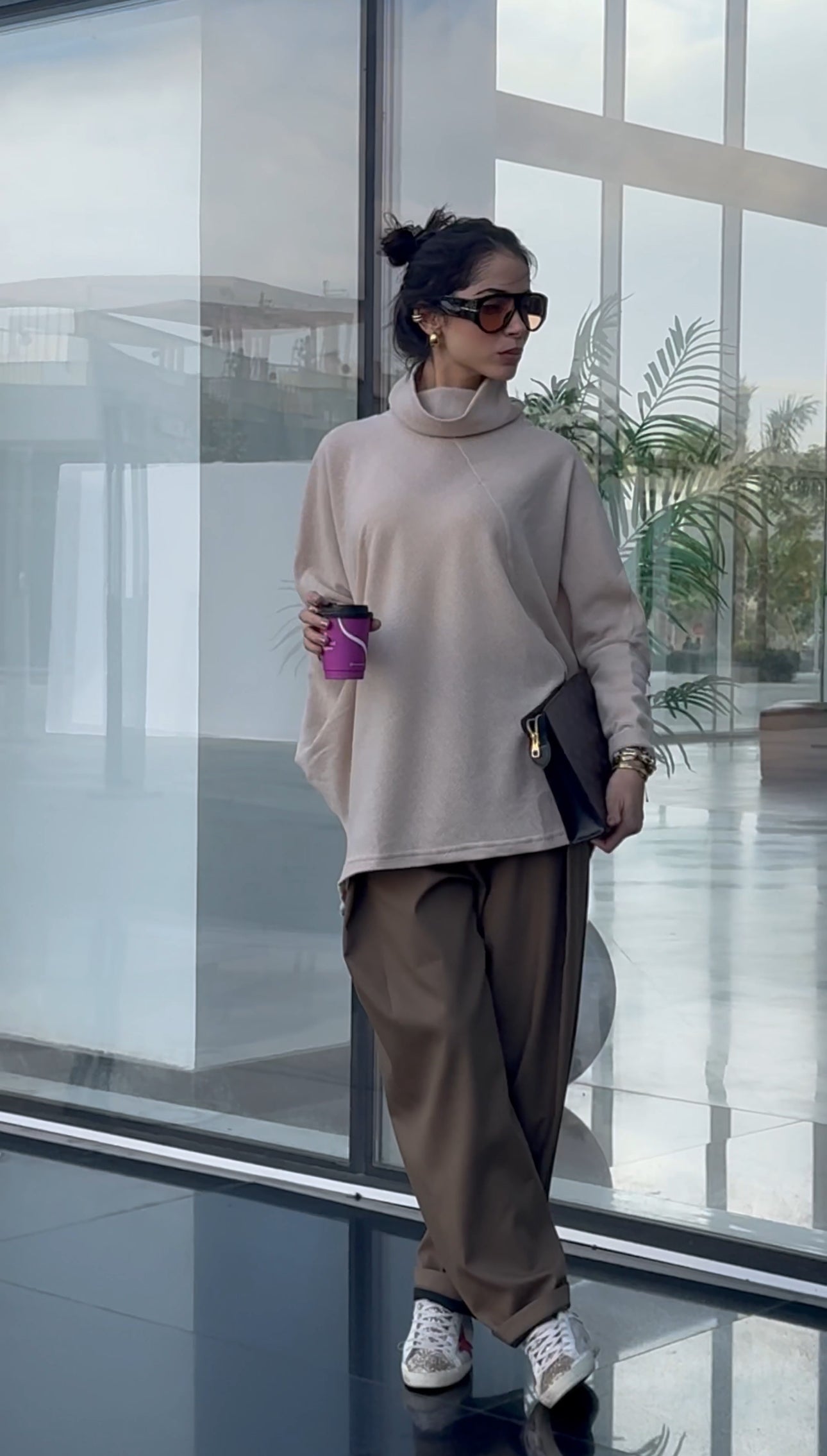 Light beige basic pullover