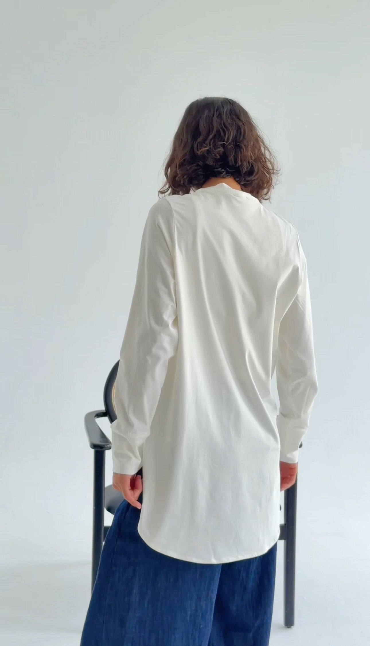 White basic t-shirt