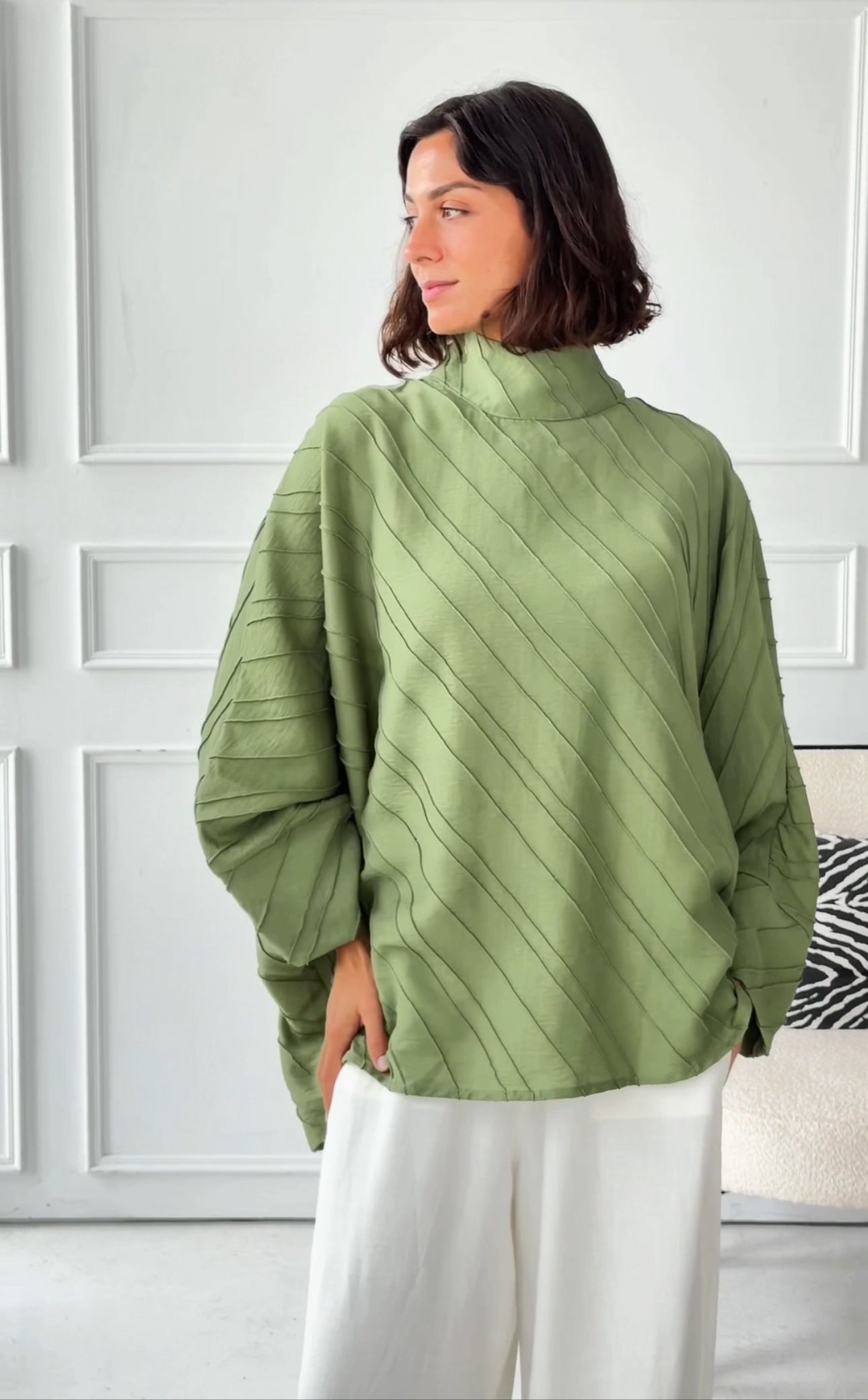 Basic top with Embroidery