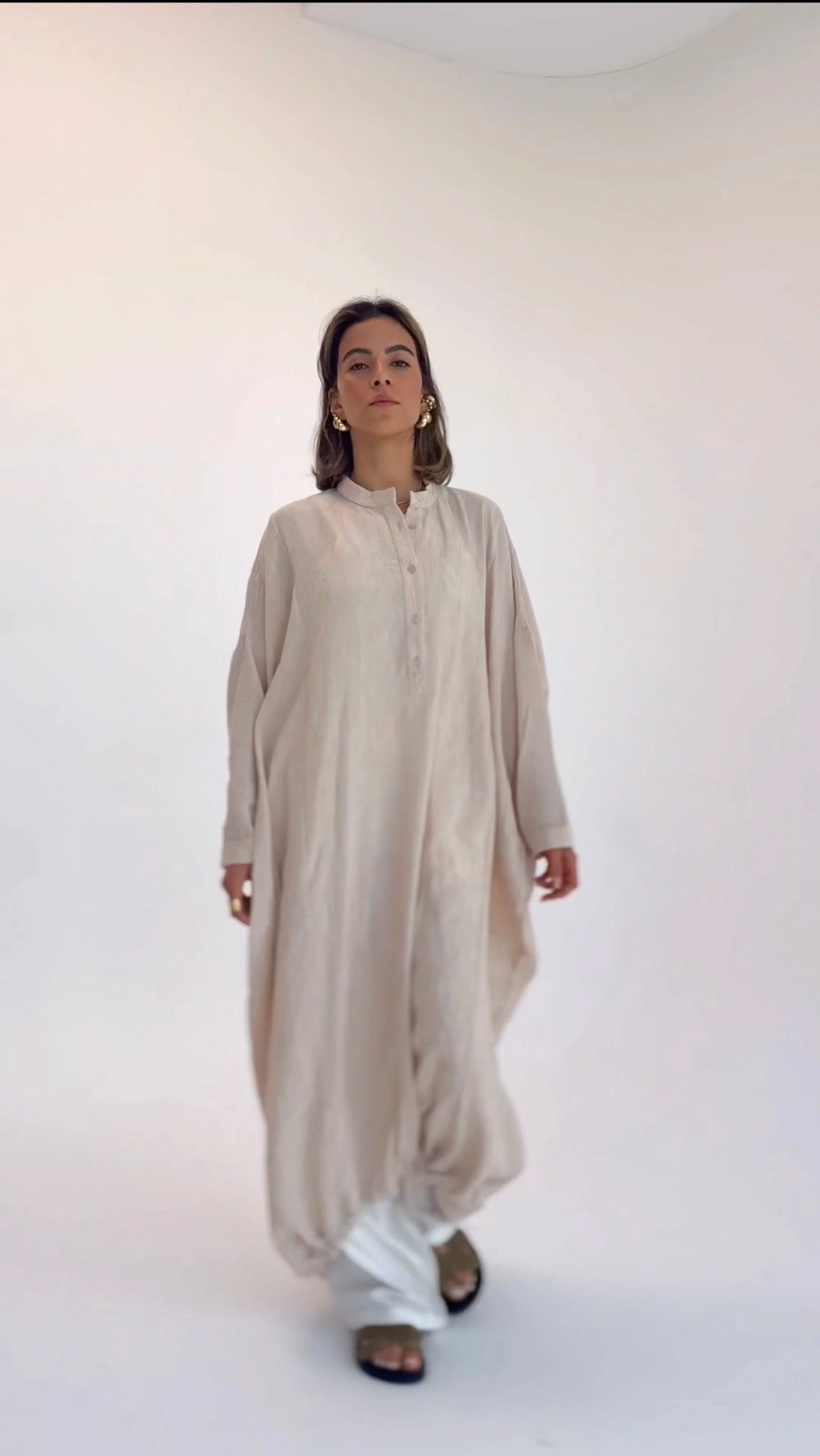 Beige ballon dress