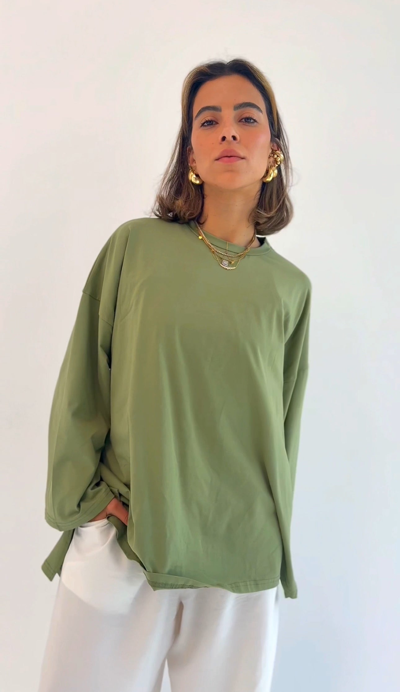 Olive green basic t-shirt