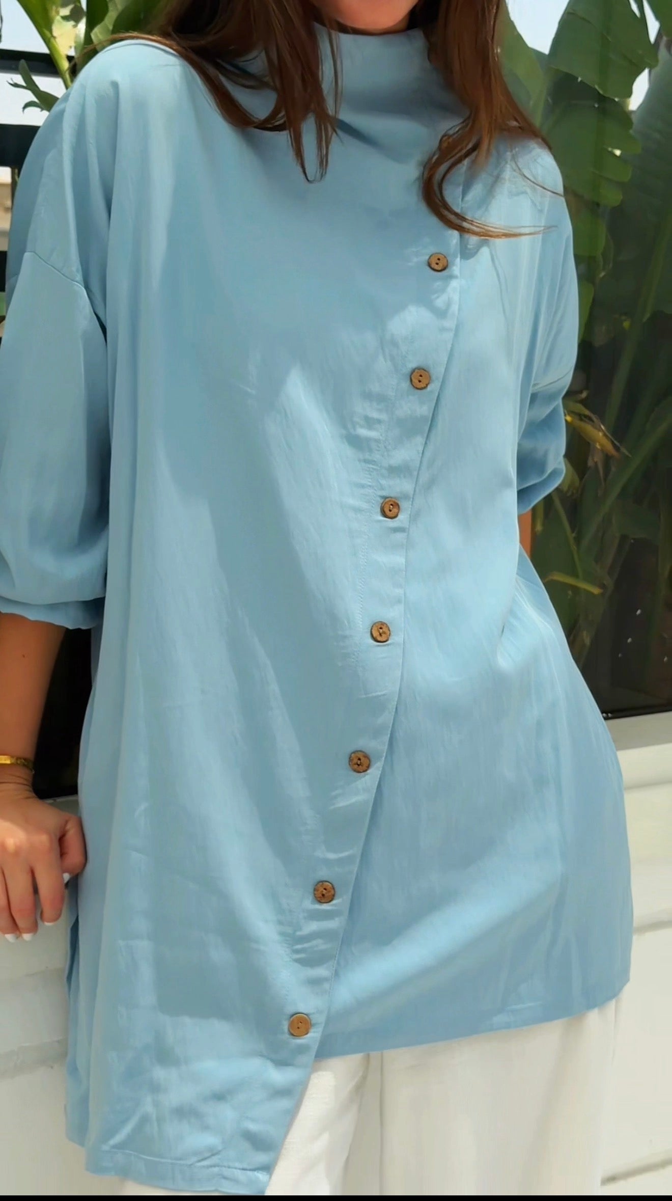 Jasmine asymmetrical top
