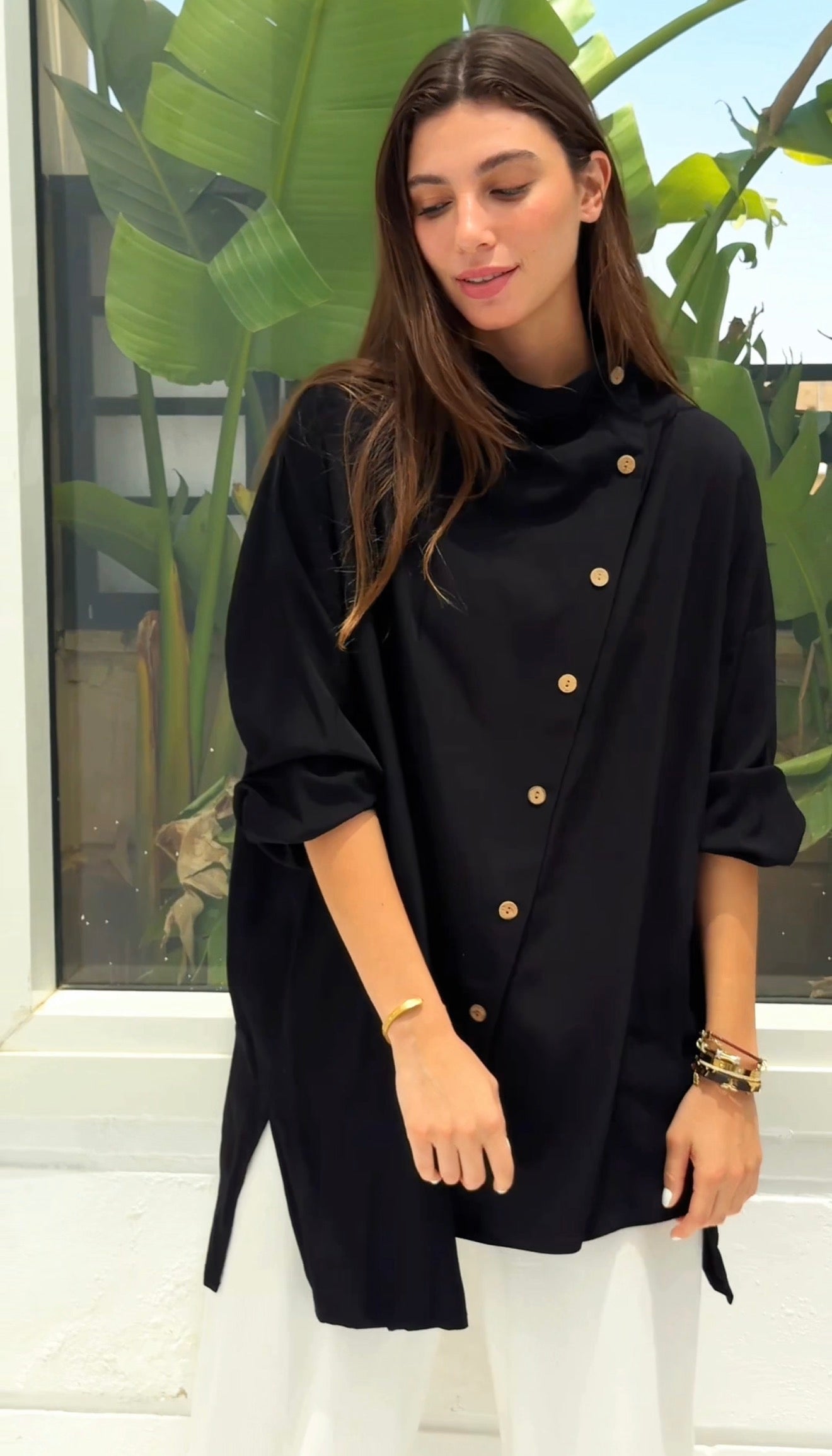 Jasmine asymmetrical top